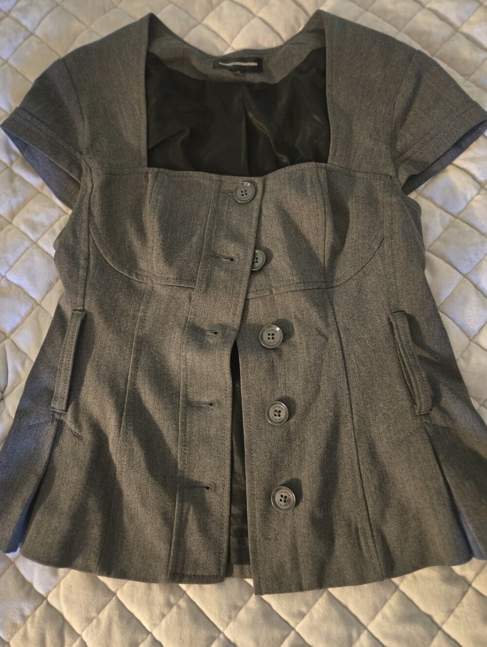 Express Vintage looking Women's Gray Button-Front Fit & Flare suit jacket. - Picture 8 of 8